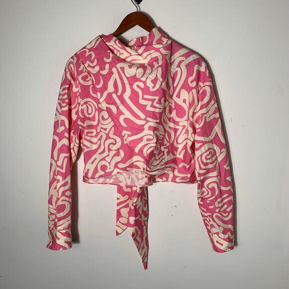 Womens Zara Pink Dramatic Tie back Blouse size S EUC! - Picture 2 of 3
